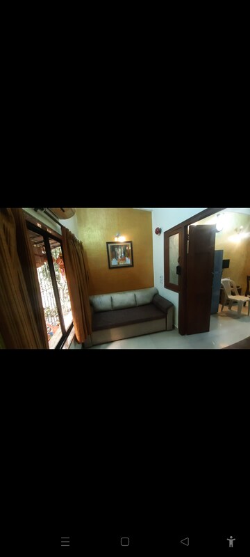 Furnished Amenities in 1.5 BHK Apartment at Adarsh Nagar CHS Worli, Worli – for Rent
