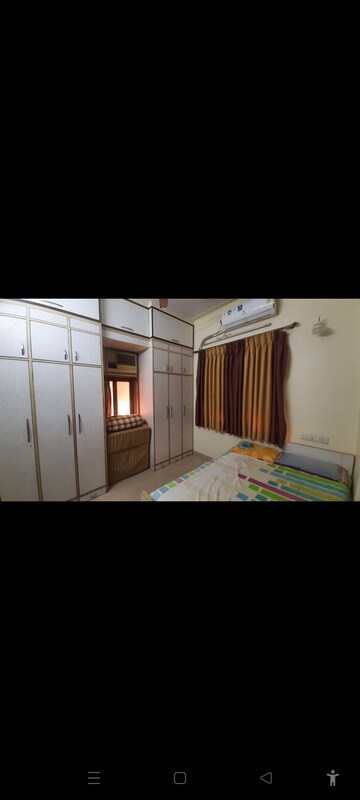 Bedroom in 1.5 BHK Apartment at Adarsh Nagar CHS Worli, Worli – for Rent
