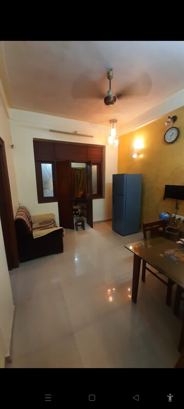 Living Room in 1.5 BHK Apartment at Adarsh Nagar CHS Worli, Worli – for Rent