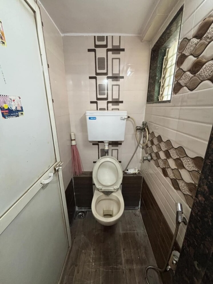 Bathroom, shanti-lifespaces 2 Bedroom 990 Sq.Ft. Apartment In Nalasopara East Palghar 8119723