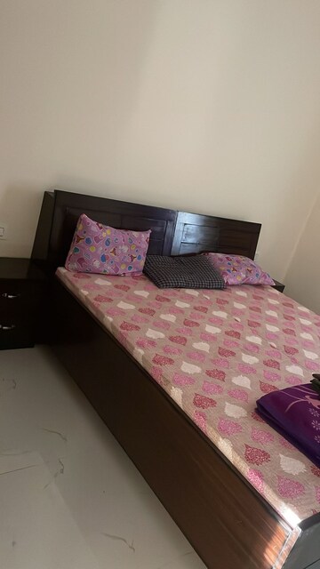 Room in 2 BHK Apartment at Sector 127 – for Rent