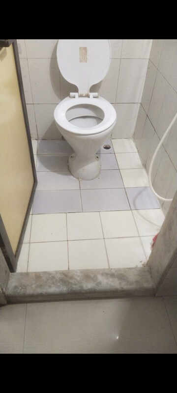 Bathroom in 1 RK Apartment at Prabhadevi CHS, Prabhadevi – for Rent