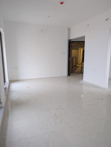 Room in 2 BHK Apartment at Dhanori – for Rent