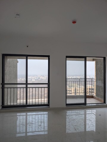 Room in 2 BHK Apartment at Dhanori – for Rent
