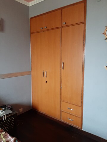 Furnished Amenities in 2 BHK Apartment at Ansal Sushant Estate, Sector 52 – for Rent