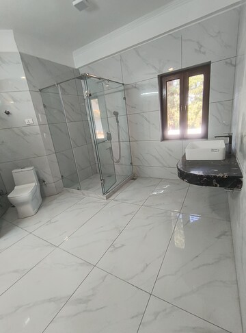 Bathroom in 5 BHK Villa at Sainik Farm – for Rent