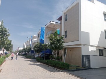 4 BHK Villa – Exterior View View at Kondapur - for Sale