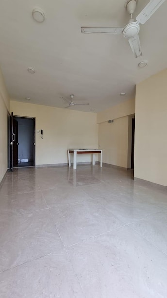 3 BHK Apartment For Rent in Swastik Park Mumbai  8119900