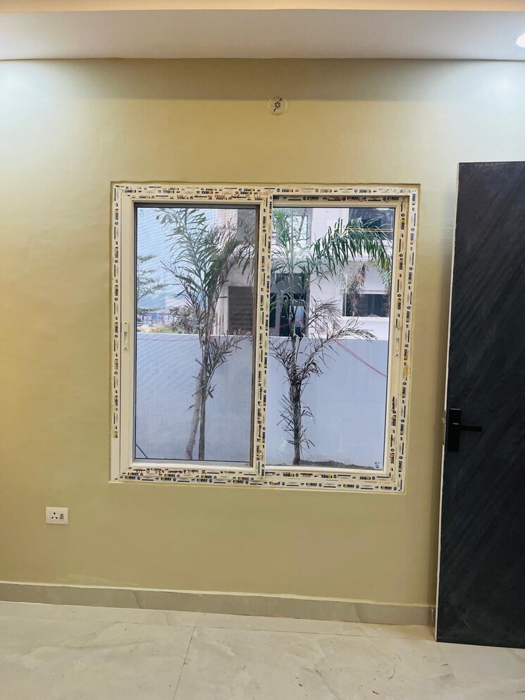 Room, gomti nagar 3 Bedroom 1620 Sq.Ft. Villa In Gomti Nagar Lucknow 8119919