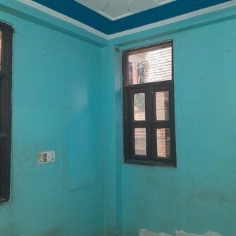 2 BHK Builder Floor For Rent in Guru Angad Nagar Delhi  8117207