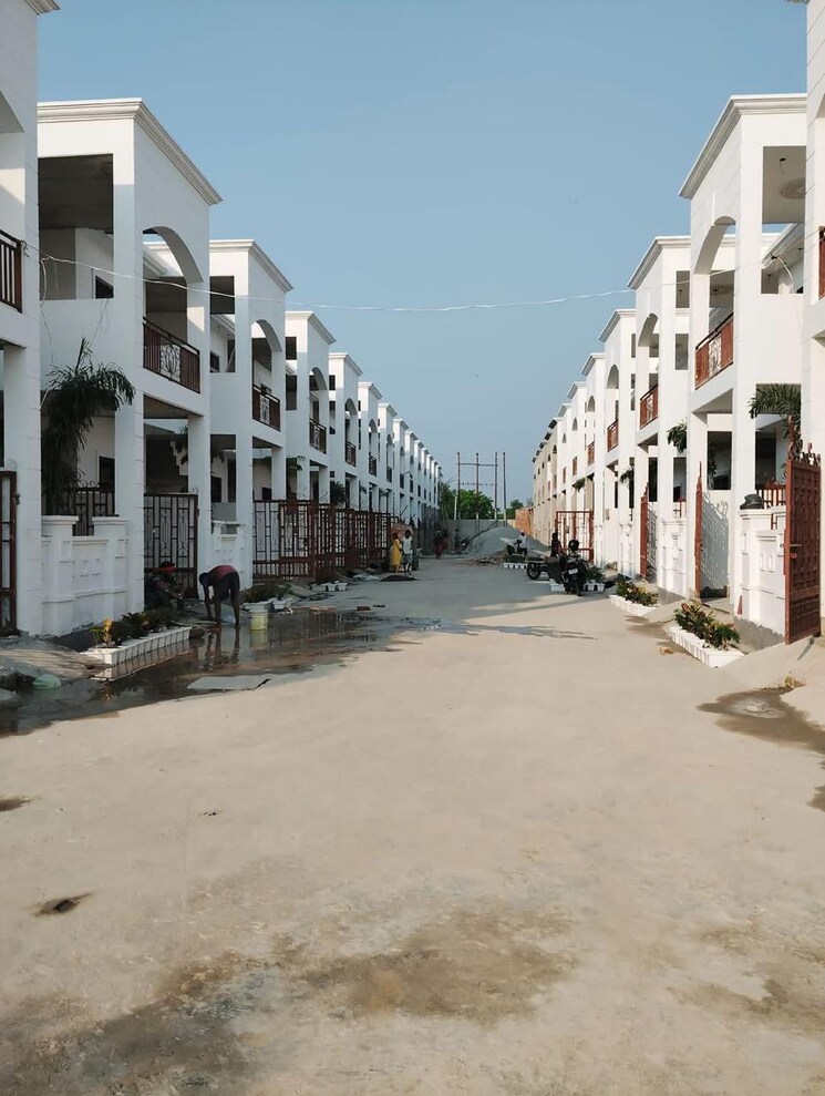 Exterior View, gomti nagar 3 Bedroom 1700 Sq.Ft. Villa In Gomti Nagar Lucknow 8119932