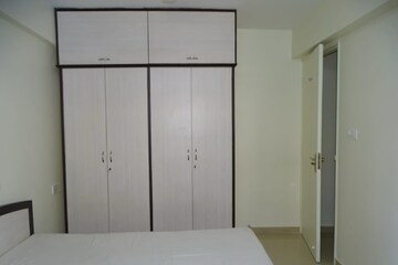 Room in 1 BHK Apartment at Chembur – for Sale