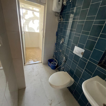 Bathroom in 2 BHK Apartment at Lodha Amara Tower 6 and 22, Sandoz Baug – for Rent