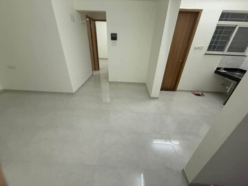 Room in 2 BHK Apartment at Dhanori – for Rent