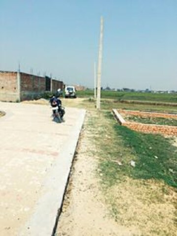 Plot For Sale in Sikandrabad