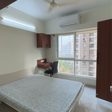 Bedroom in 2 BHK Apartment at Lodha Amara, Sandoz Baug – for Rent