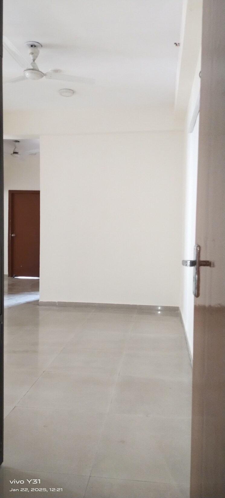 Room, sector 16c greater noida 2 Bedroom 935 Sq.Ft. Apartment In Sector 16c Greater Noida Greater Noida 8120115