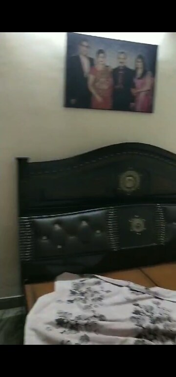 Furnished Amenities in 2 BHK Builder Floor at Lajpat Nagar – for Rent