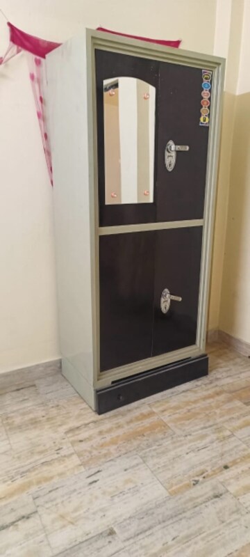 Room in 2 BHK Independent House at Gomti Nagar – for Rent