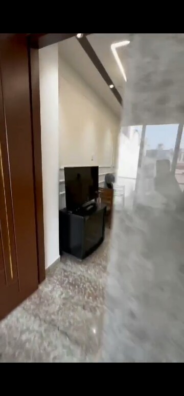 Bathroom in 2 BHK Builder Floor at Lajpat Nagar 4 – for Rent