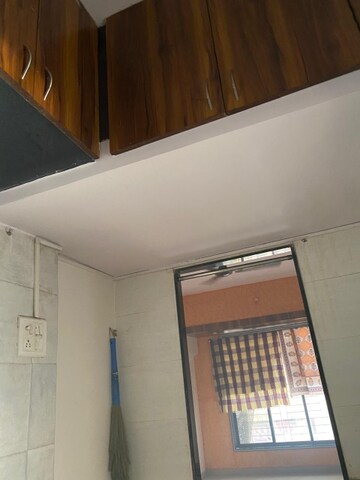 Furnished Amenities in 1 BHK Apartment at Goregaon West – for Sale
