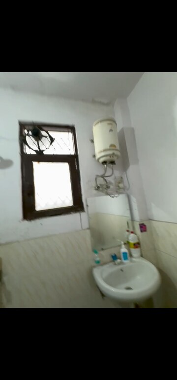 Bathroom in 2 BHK Builder Floor at Lajpat Nagar – for Rent