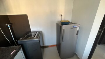 Furnished Amenities in 1 BHK Apartment at Lalani Velentine Apartment 1 Wing D, Malad East – for Rent