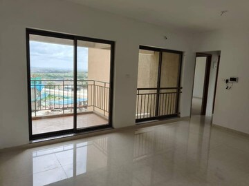 Room in 2 BHK Apartment at Dhanori – for Rent