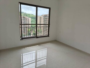 Room in 2 BHK Apartment at Dhanori – for Rent