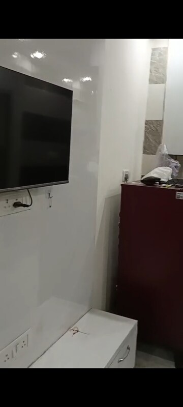 Furnished Amenities in Studio Apartment at The Vegas, Sector 16b Dwarka – for Rent