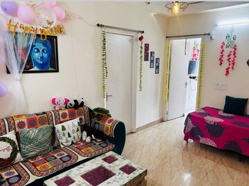 Living Room in 2 BHK Apartment at Gaur City 7th Avenue, Sector 4, Greater Noida – for Rent