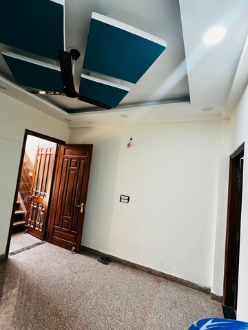 Furnished Amenities in 1 BHK Apartment at Sector 82 – for Rent