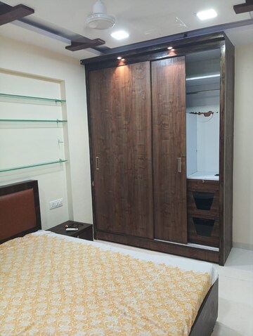 Bedroom in 2 BHK Apartment at Shell Colony, Chembur – for Rent