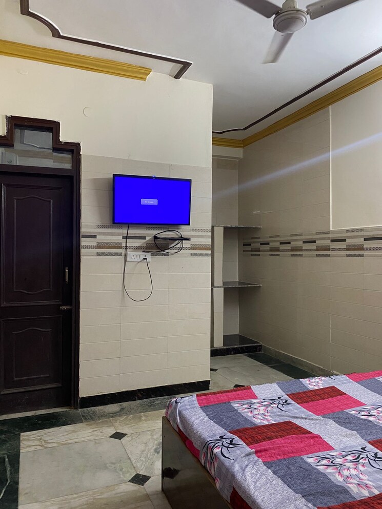 undefined, sector 51 Pg For Boys & Girls In Sector 51 8120360