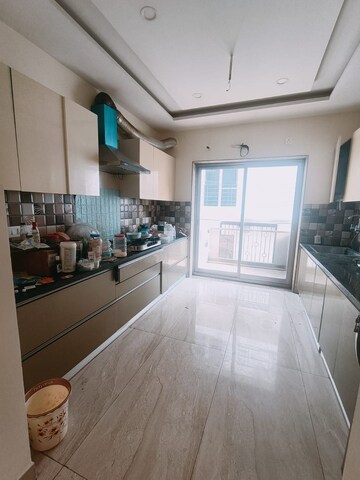 Kitchen in 3 BHK Builder Floor at Sector 38 – for Rent