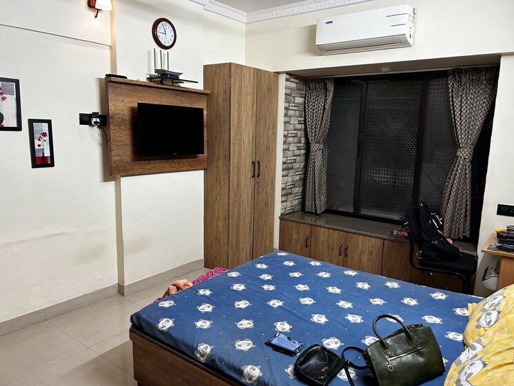 Bedroom, satellite-garden 1 Bedroom 550 Sq.Ft. Apartment In Goregaon East Mumbai 8120410