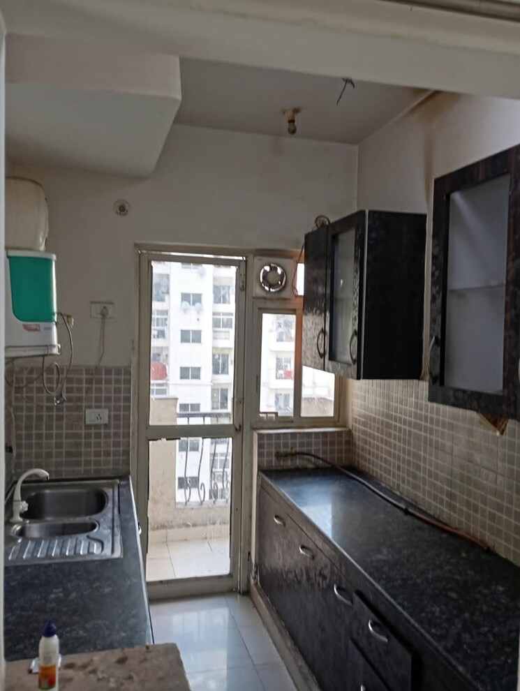 Living Room, nimbus-the-hyde-park 2 Bedroom 1080 Sq.Ft. Apartment In Sector 78 Noida 8120408