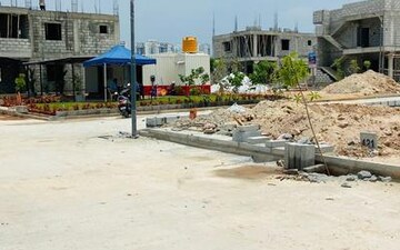 Plot For Sale in Sikandrabad