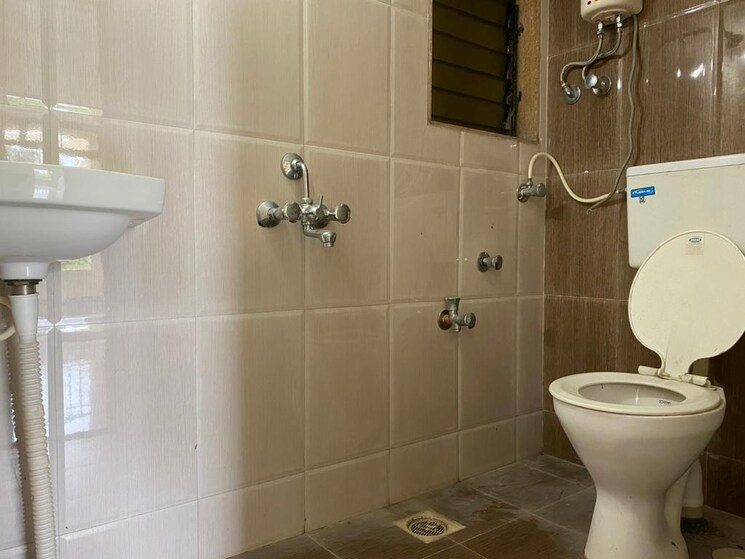 Bathroom, sun-shine-solaris 2 Bedroom 600 Sq.Ft. Apartment In Virar West Palghar 8120428