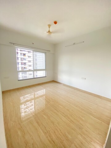 Room in 3 BHK Apartment at VTP Leonara, Mahalunge – for Rent