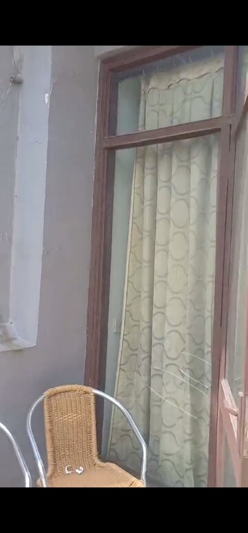 Building Lobby in 1 BHK Builder Floor at Aradhana Enclave – for Rent