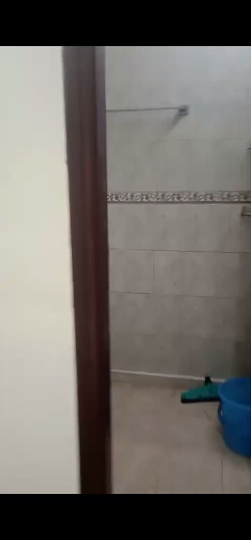 Furnished Amenities in 3 BHK Builder Floor at Jangpura – for Rent