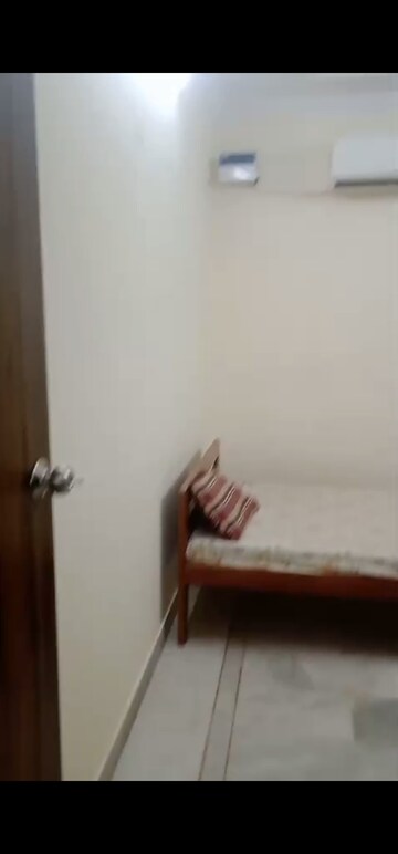 Furnished Amenities in 3 BHK Builder Floor at Jangpura – for Rent