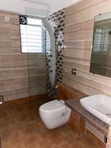 Bathroom in 3 BHK Apartment at Paradise Sai World City Phase 2, New Panvel – for Sale