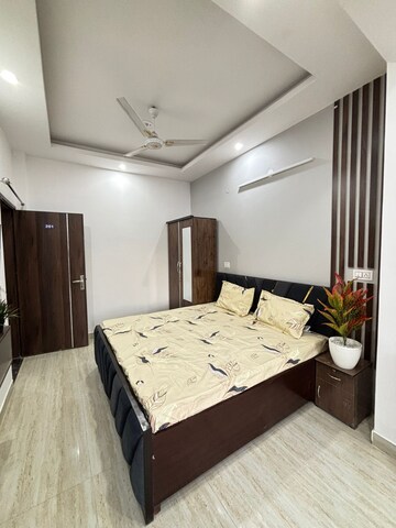 Bedroom in 2.5 BHK Builder Floor at DLF Cyber Park, Sector 20 – for Rent