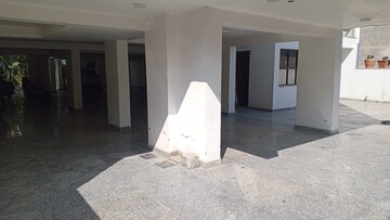 Room in 2 BHK Builder Floor at Ardee City, Sector 52 – for Rent