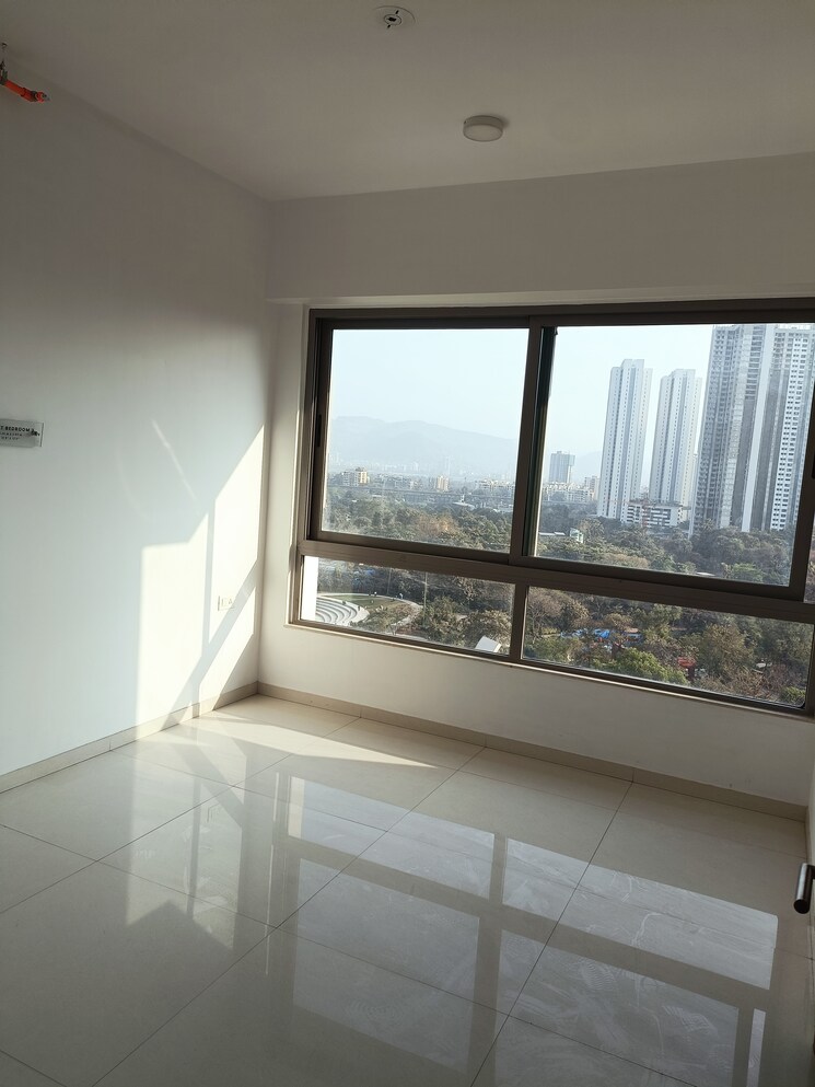 Balcony, kalpataru-immensa 4 Bedroom 1753 Sq.Ft. Apartment In Kolshet Road Thane 8120514