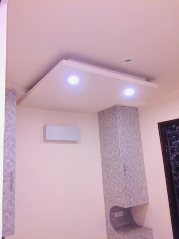 Room in 2 BHK Apartment at GHB Splande, Patiala Road – for Rent