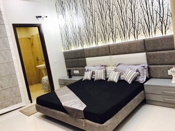Bedroom in 3 BHK Builder Floor at Ambala Highway – for Rent
