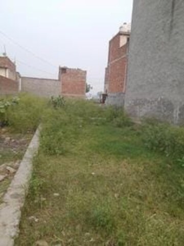  Plot For Sale in Sikandrabad